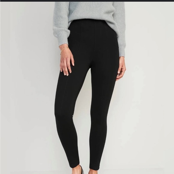 Old Navy Stevie Dress Pants - Picture 2 of 4